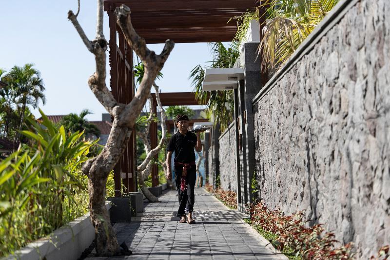 Del Cielo Villa Seminyak エクステリア 写真