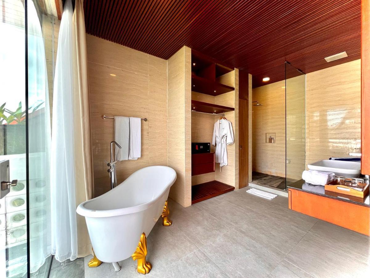 Del Cielo Villa Seminyak エクステリア 写真