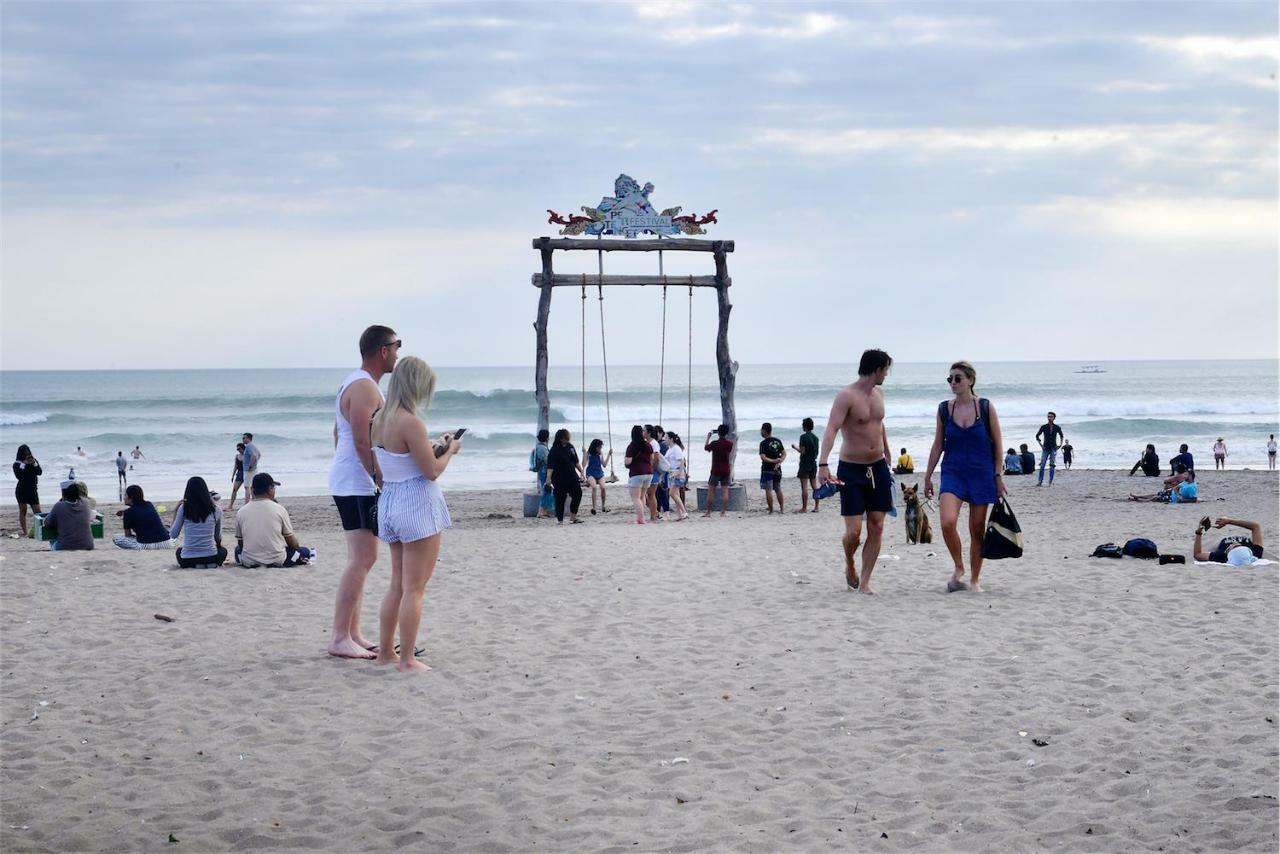 Del Cielo Villa Seminyak エクステリア 写真